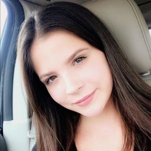 Meet your Posher, Nichole